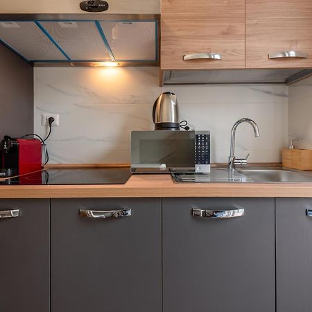 Guest Planet - Bicocca Suites Milano Экстерьер фото